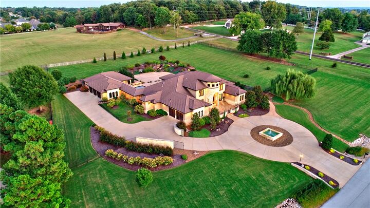 Property Photo:  3446 N Horse Meadow Drive  AR 72703