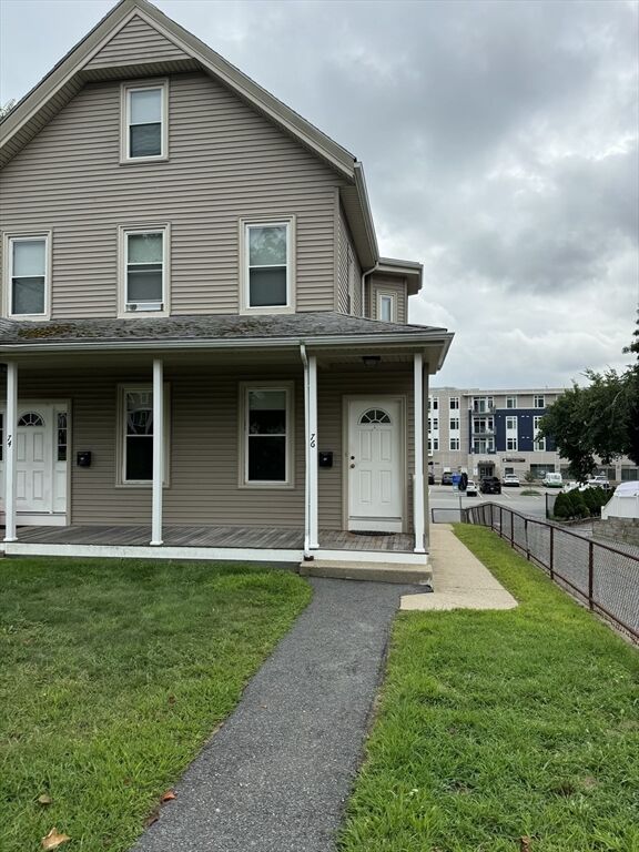 Property Photo:  76 Woburn St 1  MA 01867