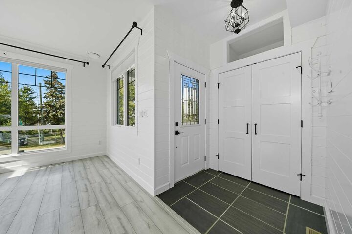 Property Photo: 5005 40 Street AB T4S 1B7