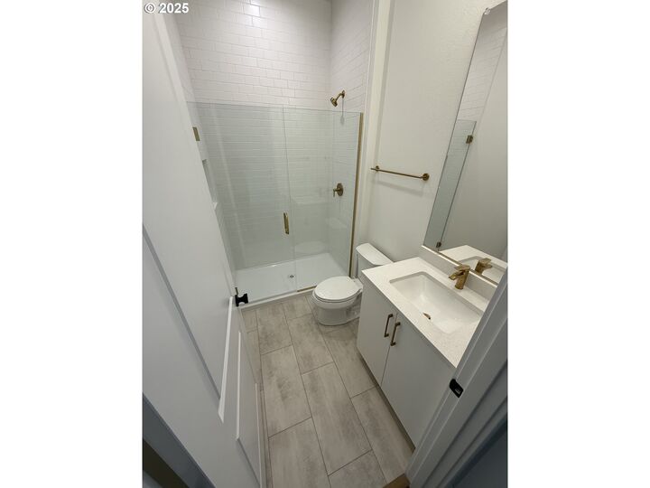 Property Photo: 5026 N Benton Dr WA 98607