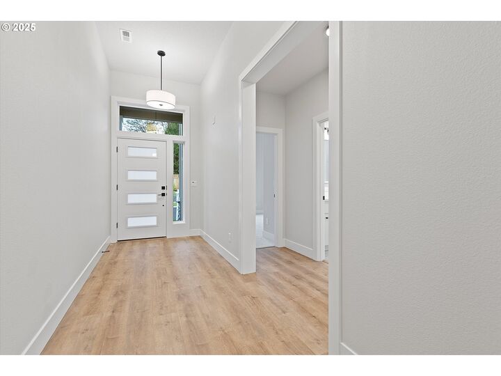 Property Photo:  14198 SE Iseli Ln  OR 97015 