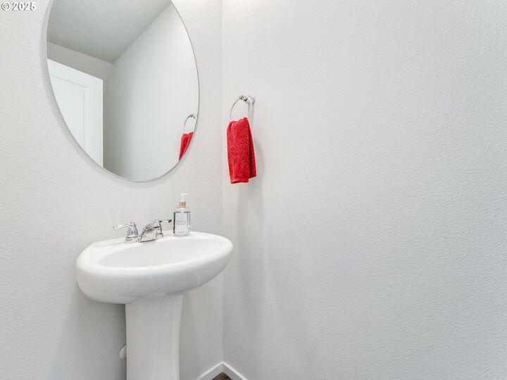 Property Photo:  17408 NW 10th Ave  WA 98642 