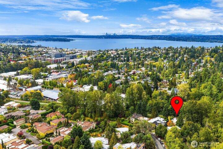 Property Photo:  9419  110th Place NE  WA 98033 