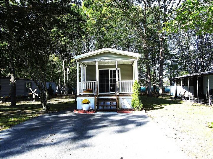 Property Photo: 40 Leisure Way RI 02816