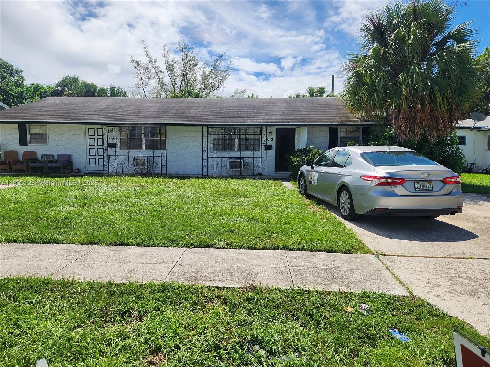 Property Photo:  361 Silver Beach Rd 363  FL 33403 