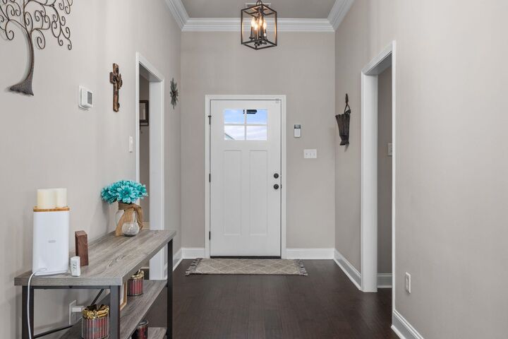 Property Photo: 204 Nellie Faye Ln AL 35759 - MERIDIAN