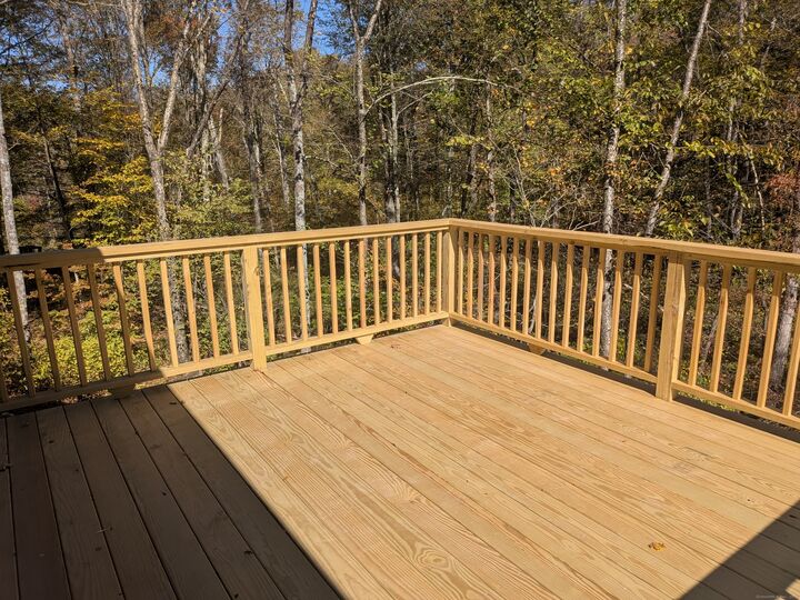 Property Photo: 8 Hewlett Road CT 06812
