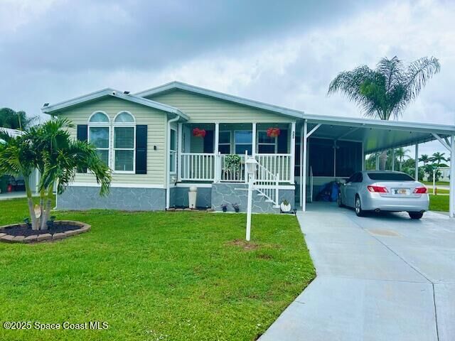 Property Photo:  500 Royal Tern Drive  FL 32976 
