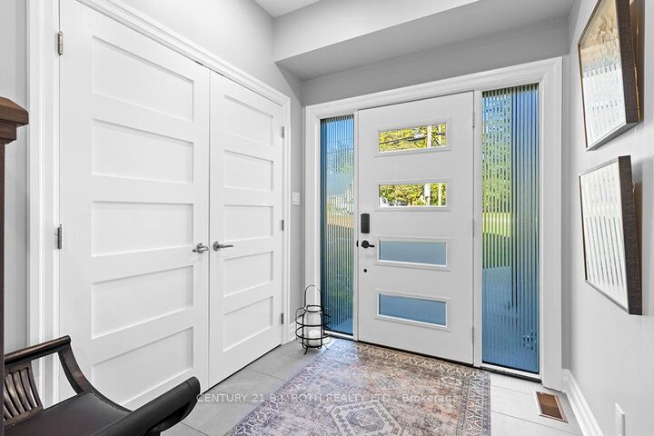 Photo de la propriété: 1076 7th Avenue ON N4N 2K1