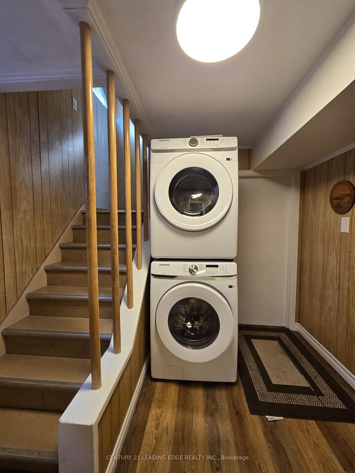 Property Photo: 26 Southampton Drive ON M1K 4V7