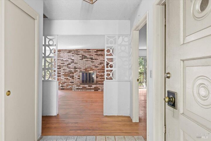 3611 Alta Vista Avenue  Santa Rosa CA 95409 photo