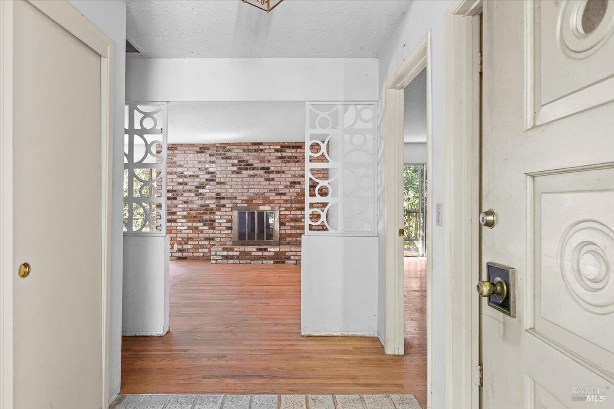 Property Photo: 3611 Alta Vista Avenue CA 95409