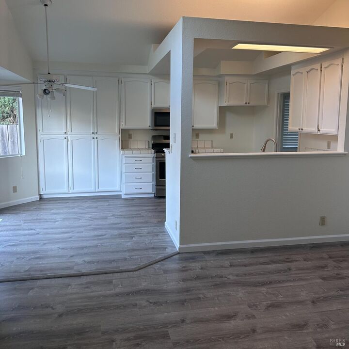 Property Photo: 1514 Mallory Place CA 94928