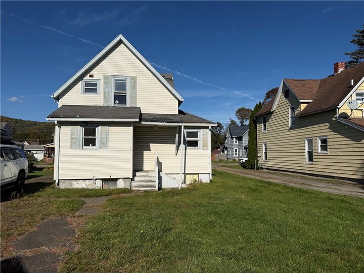 Property Photo:  340 E High Street  NY 14870 