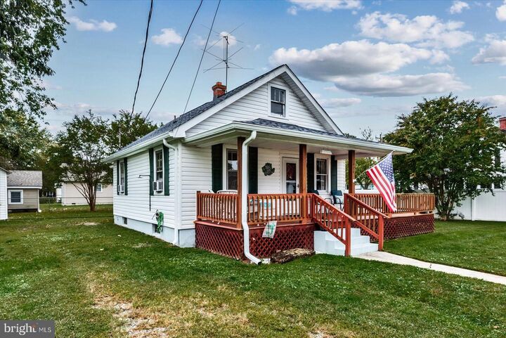 Property Photo: 314 Lafayette Street VA 22443