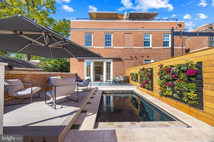 513 N Saint Asaph Street  Alexandria VA 22314 photo