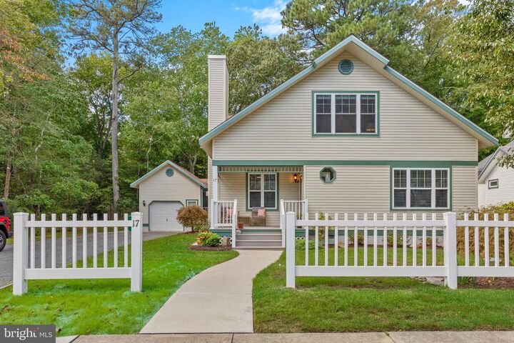 Property Photo: 17 Mary Elizabeth Drive DE 19970