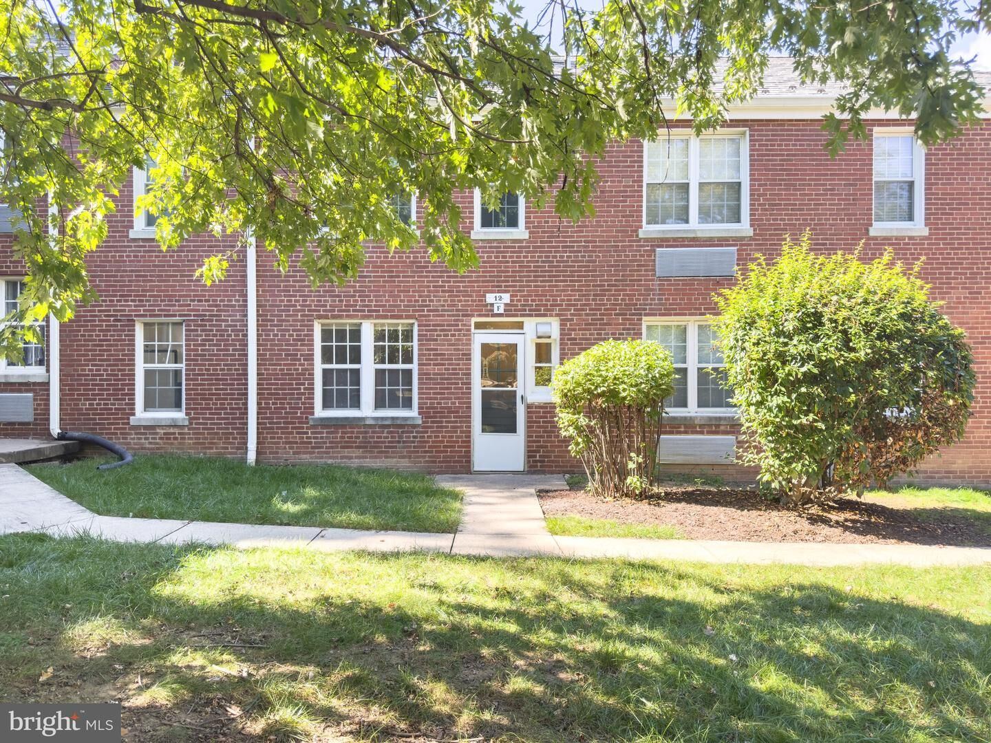 Property Photo: 12 Ashby Street F VA 22305