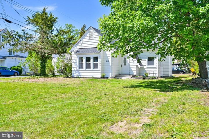 Property Photo: 2130 E Landis Avenue NJ 08361