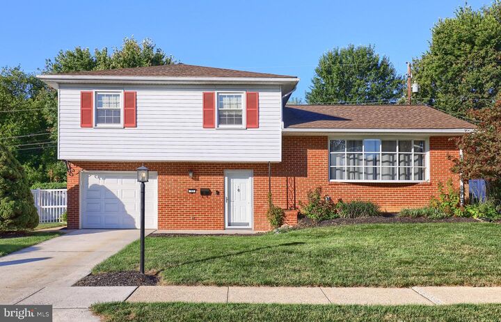33 SW West Avenue  Shiremanstown PA 17011 photo