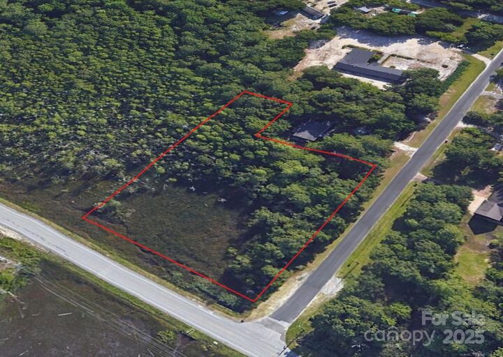 Property Photo:  100 Rockledge Road  NC 28412 