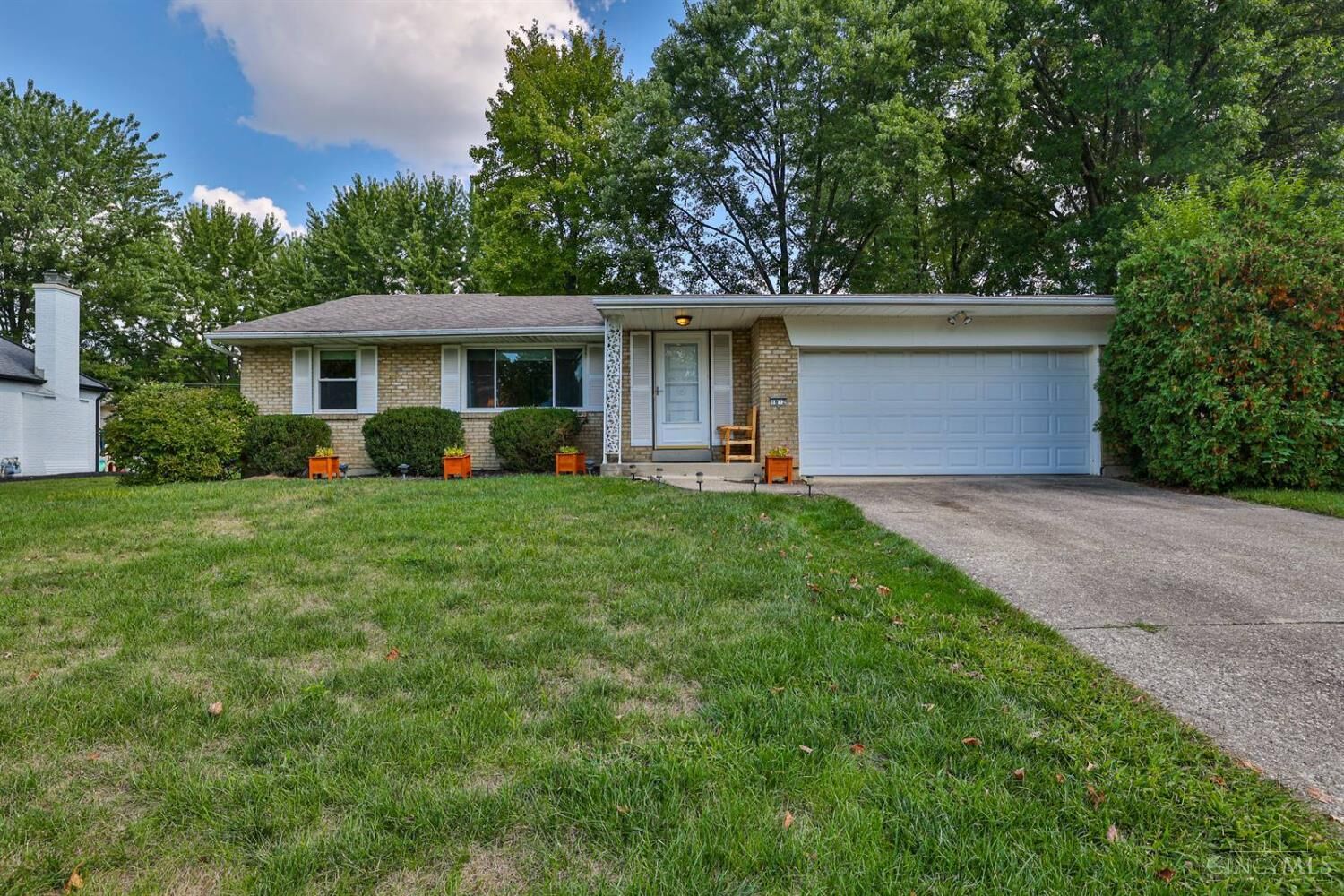Property Photo: 1612 Clemson Circle OH 45255