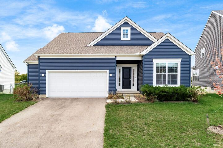 Property Photo: 7 Erin Hills Road OH 43116
