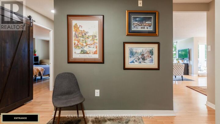 Property Photo: 1180 West Commissioners Road West 210 ON N6K 4J2