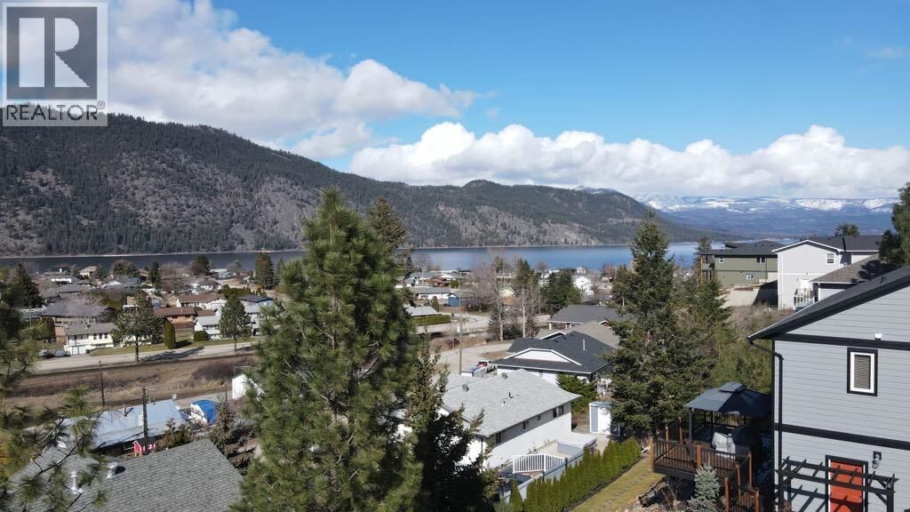 Photo de la propriété:  1188 Montgomery Place  BC V0E 1M0 