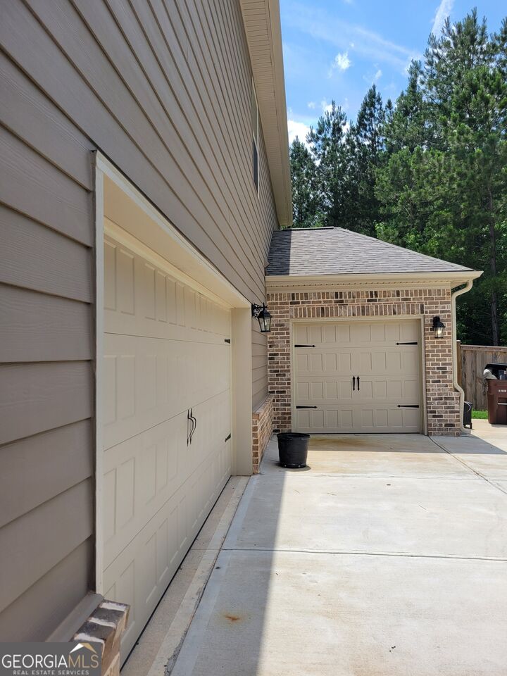 Property Photo: 436 Lothbury Avenue GA 30248