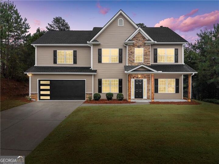 Property Photo: 9625 Dunhill Way GA 30028