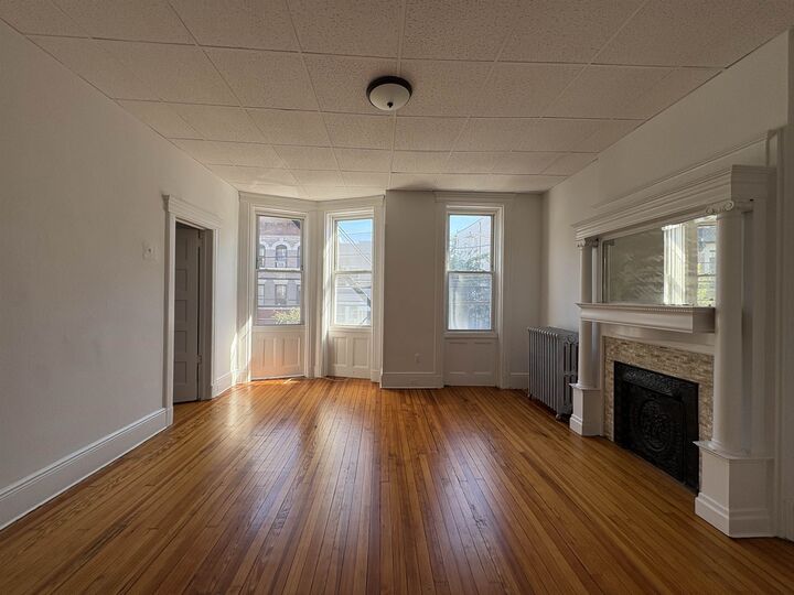 Property Photo: 513 Palisade Ave 2 NJ 07307