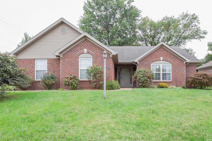 4526 Arrowridge Drive  Evansville IN 47711 photo