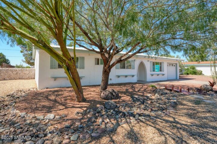 Property Photo: 2013 Evelyn Street NM 88001