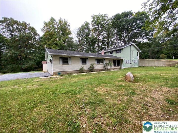Property Photo: 962 Pennsylvania Avenue PA 18072