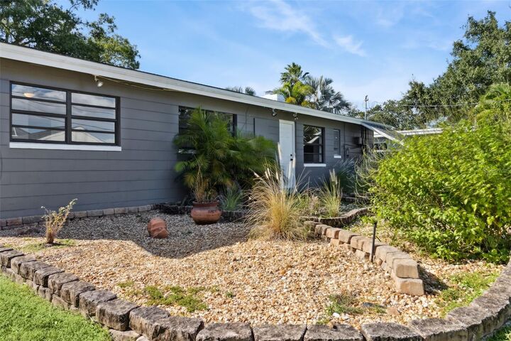 Property Photo: 9033 3rd Street N FL 33702