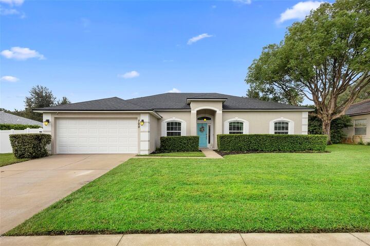 Property Photo:  700 Cypress Oak Circle  FL 32720 