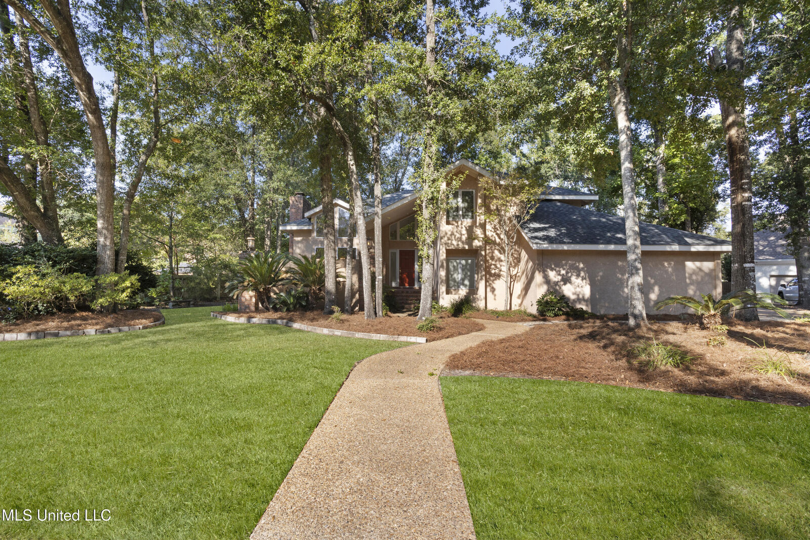 Property Photo: 6 Pine Haven Street MS 39503