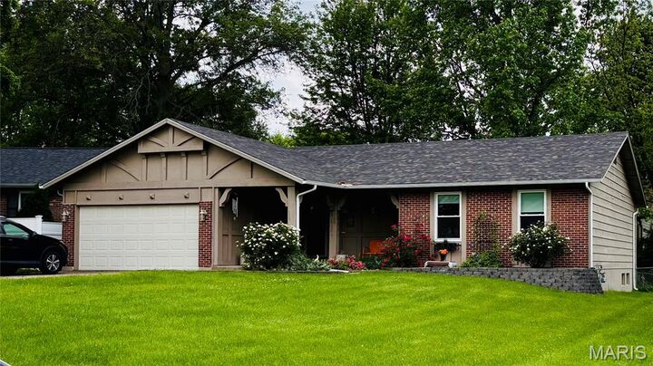 Property Photo:  22 Ivy Court  MO 63303 