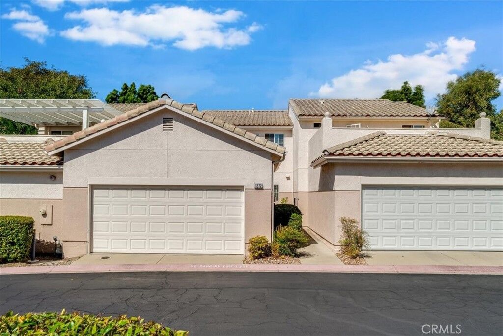 Property Photo:  1272 Manzanita Way  CA 93401 