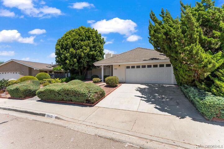 Property Photo:  11412 Lucera Pl  CA 92127 