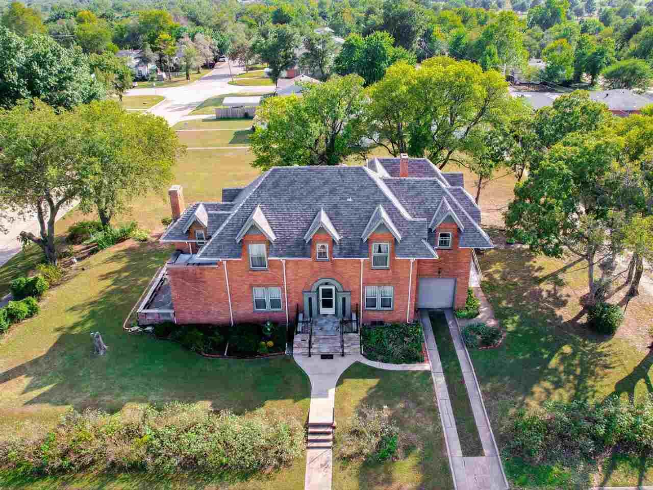 Property Photo:  1300 S 8th Street  OK 74601 