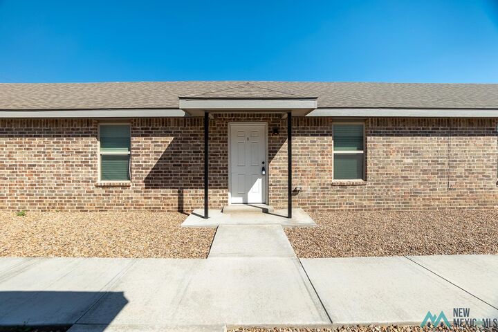 Property Photo:  2514 E 14th Street  NM 88101 