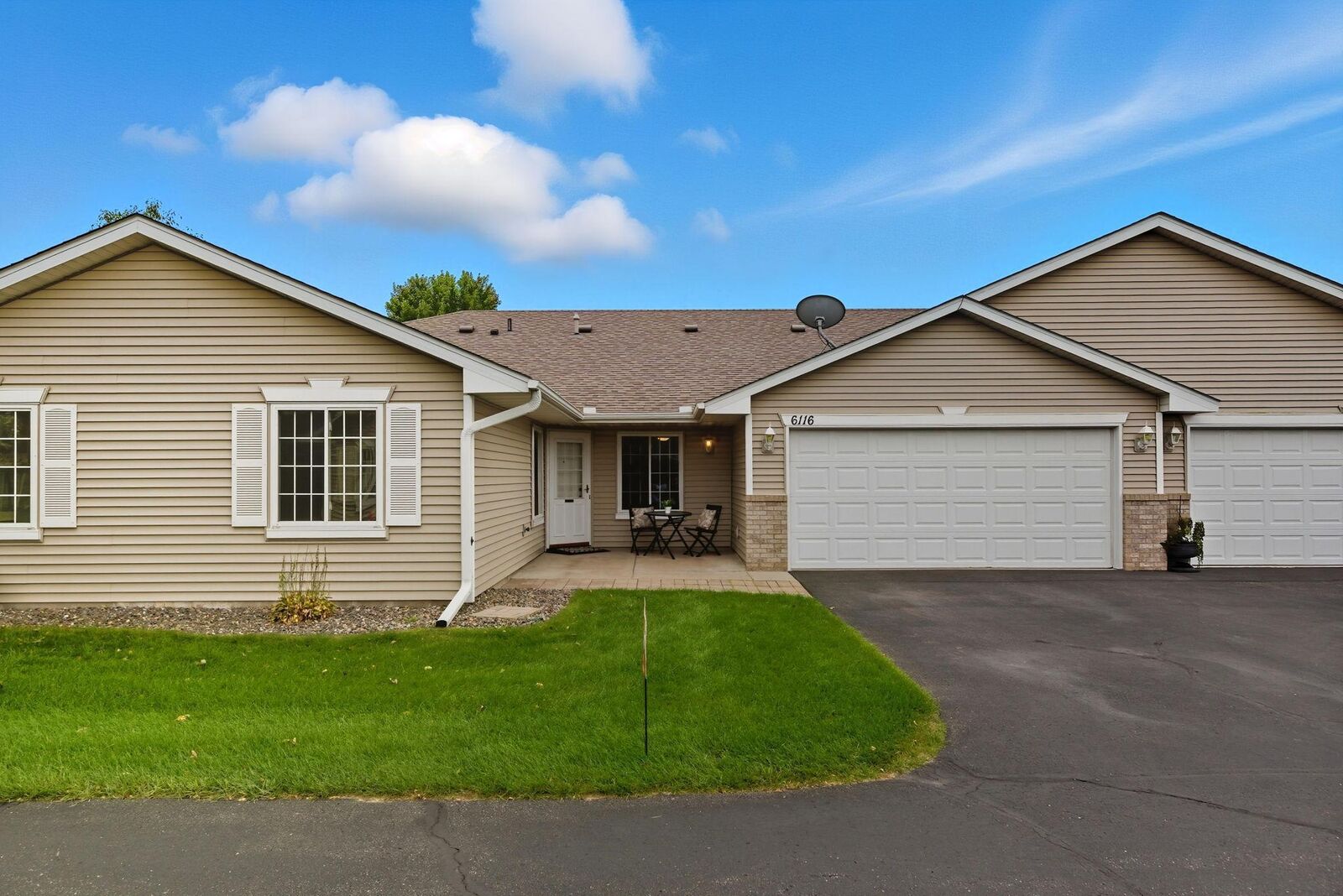 Property Photo: 6116 150th Street N MN 55038