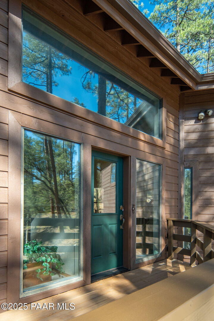 Property Photo:  140 Laurel Court  AZ 86303