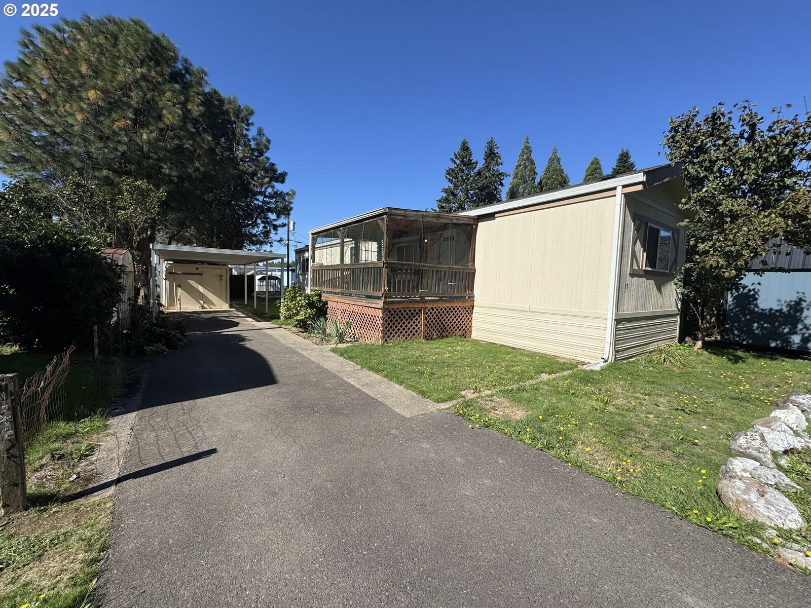 Property Photo:  2009 Lewis River Rd 17  WA 98674 