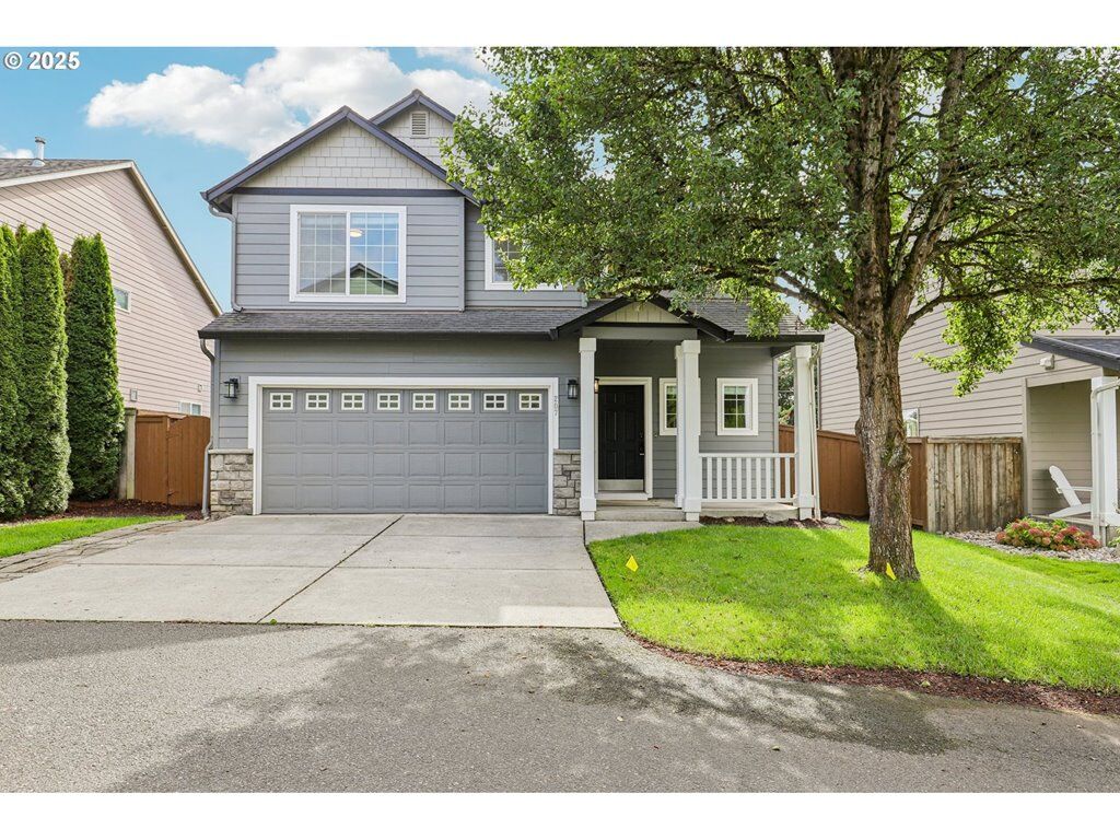 Property Photo: 207 NW 150th Way WA 98685