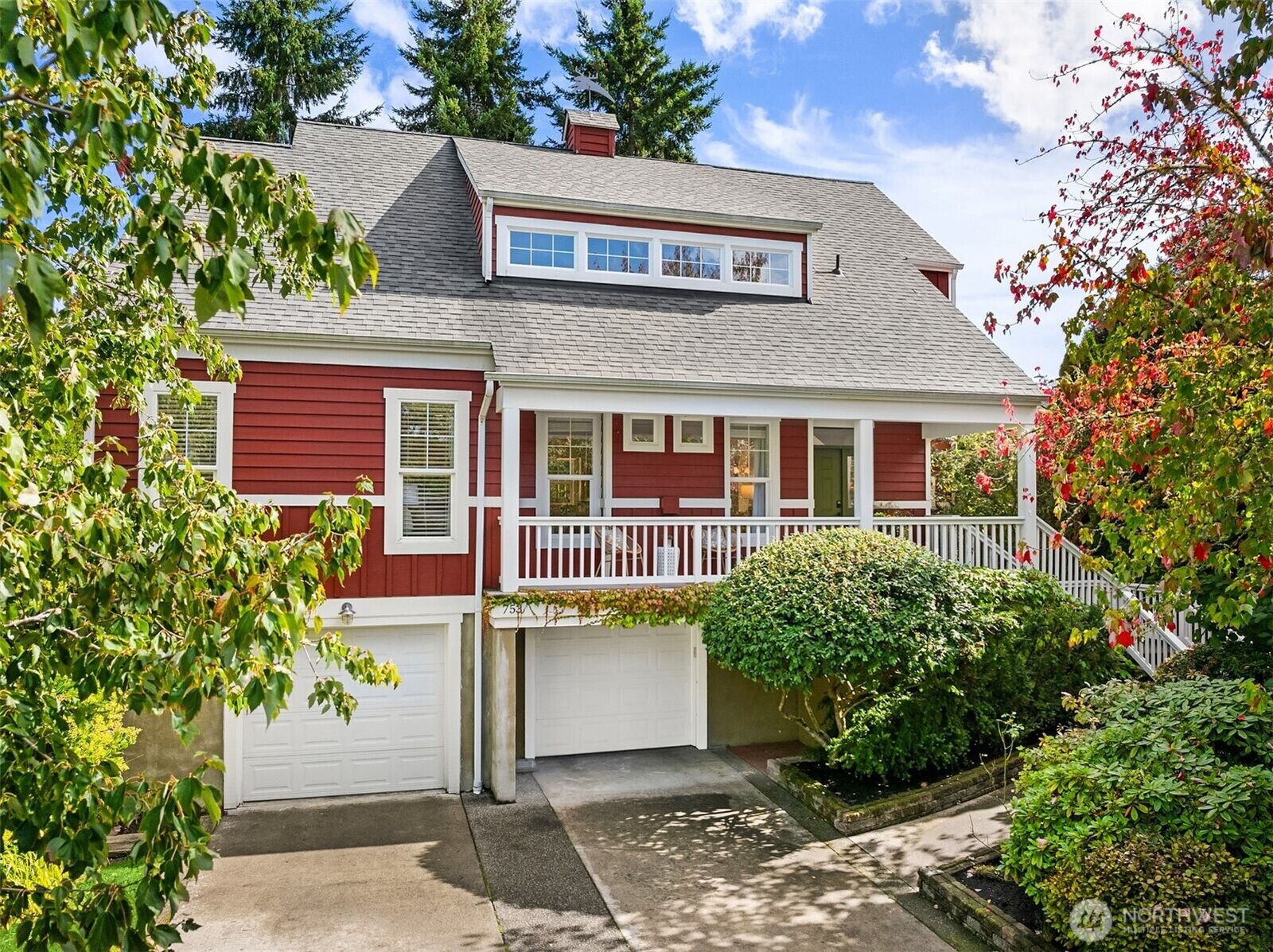 Property Photo: 753 Village Circle NW WA 98110