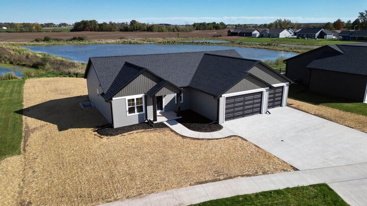 Property Photo: 3400 Beckett Lane WI 54130