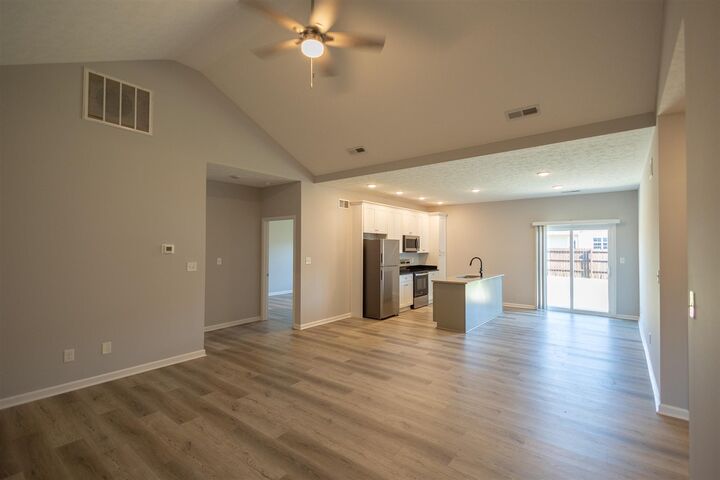 Property Photo:  2321 Trenton Lane  KY 42103